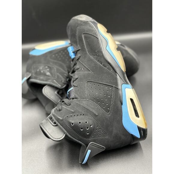 384664-006 Jordan 6 Unc Tar Heels Size 10(384664-006) main image 12